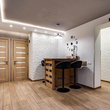 The Cube Rooms Львов Экстерьер фото