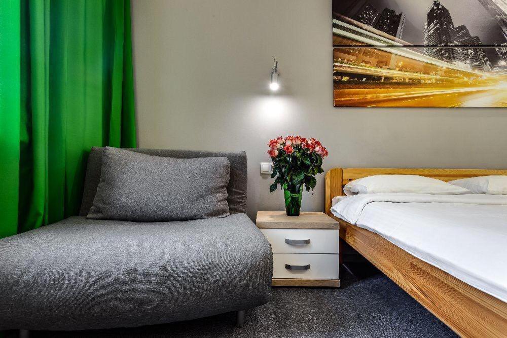 The Cube Rooms Львов Экстерьер фото