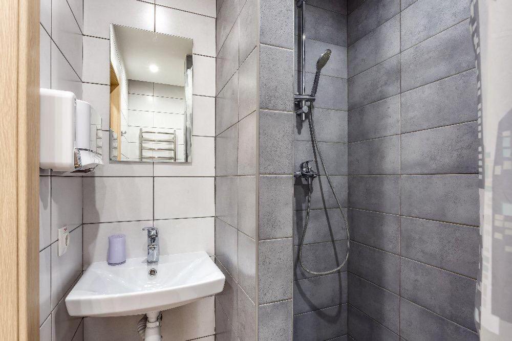 The Cube Rooms Львов Экстерьер фото