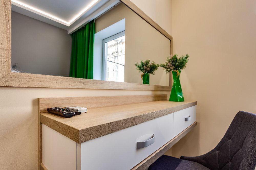 The Cube Rooms Львов Экстерьер фото